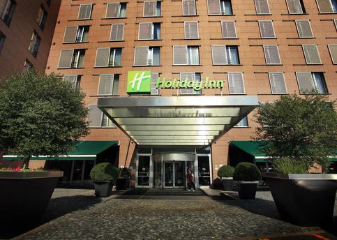 Main holiday inn 001 retu 