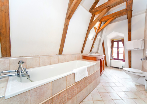Main wald bath05  2 