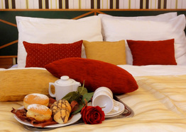 List hotel residence mala strana room 01 breakfast