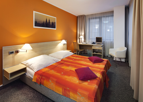 Main 05 ehrlich hotel